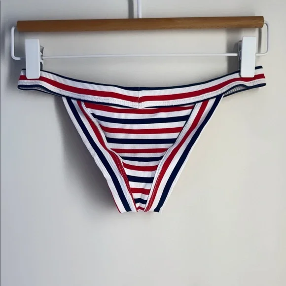 FRANKIES BIKINIS Red White and Blue set - Picture 5 of 6